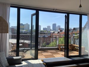 Photo 10- click for photo gallery